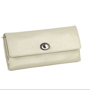NWT - Lizard Embossed Leather Travel Jewelry Roll - Ivory